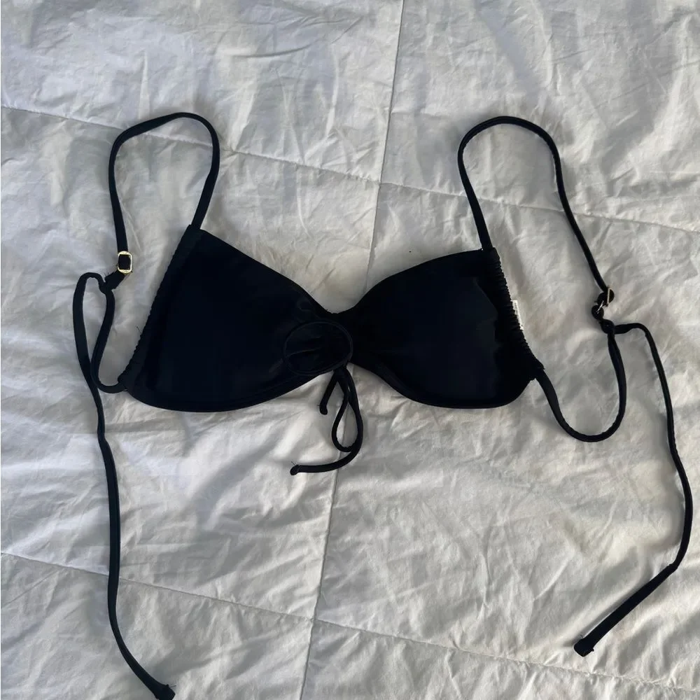 Hollister Cinched Black Bikini Top XS Tie Back Adjustable Straps Ruched Swim